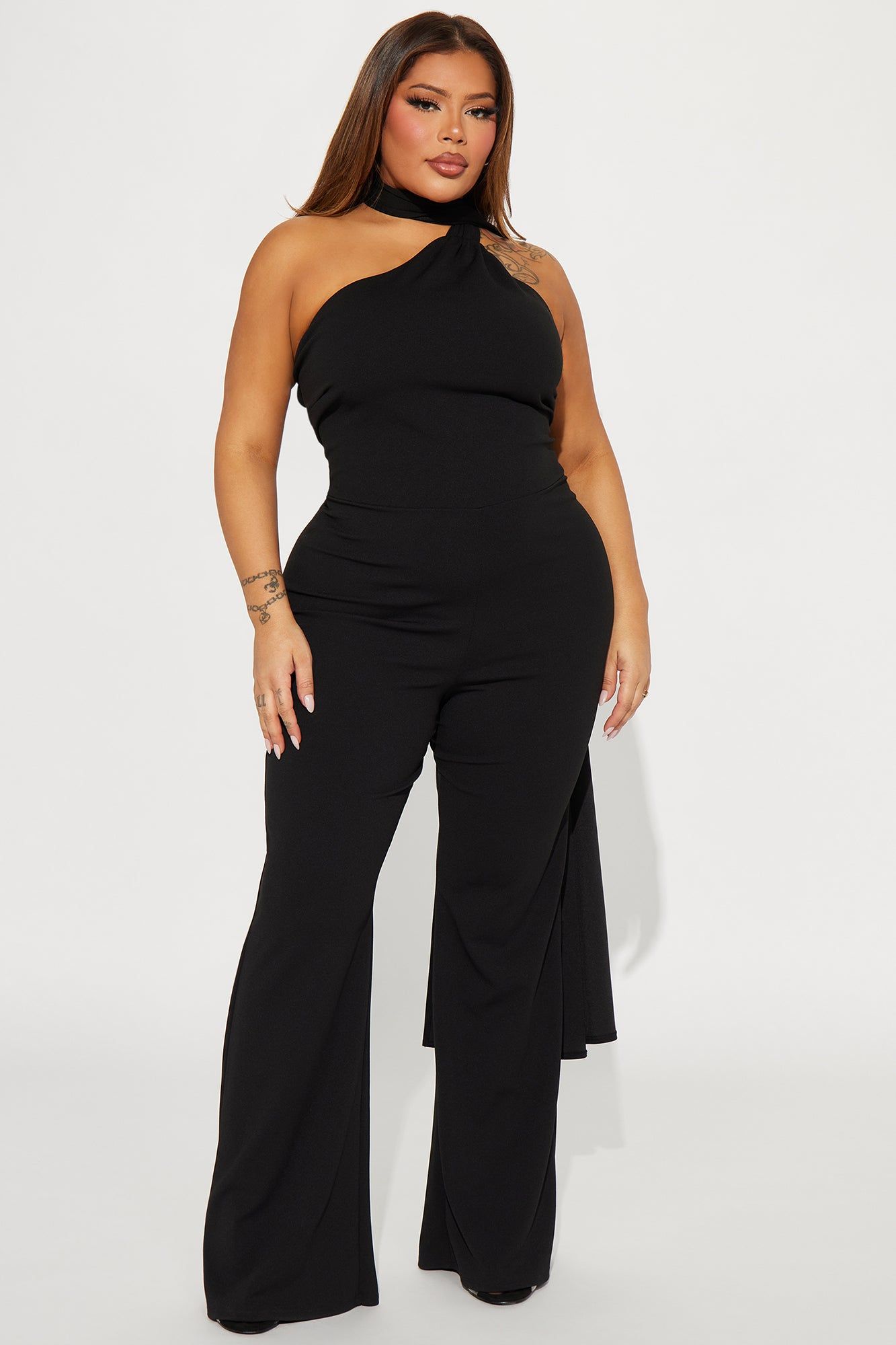 Selma Crepe Jumpsuit - Black sold by Fashion Nova product image thumbnail 4