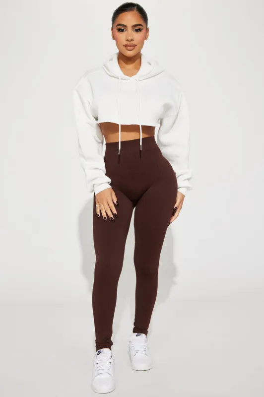 Reyna Ribbed Seamless Legging - Chocolate sold by Fashion Nova