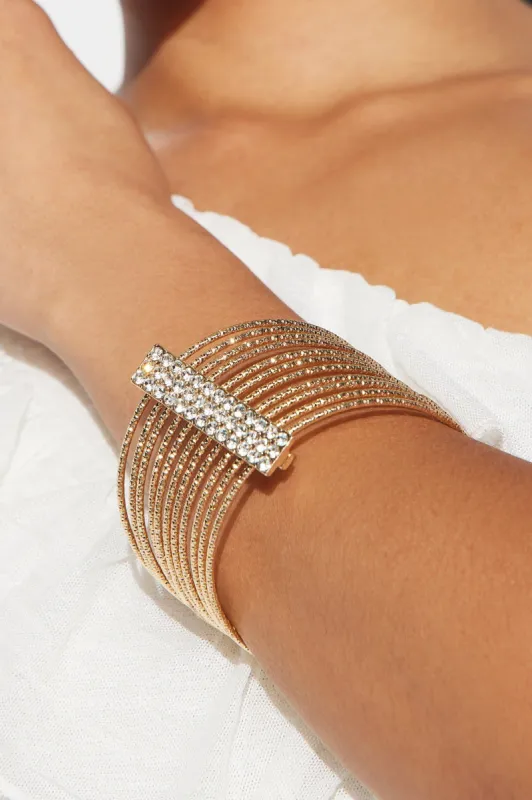 Rich Gal Bangle Bracelet - Gold sold by Fashion Nova