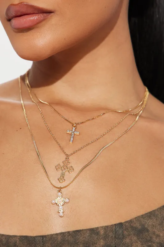 In Harmony Necklace - Gold sold by Fashion Nova