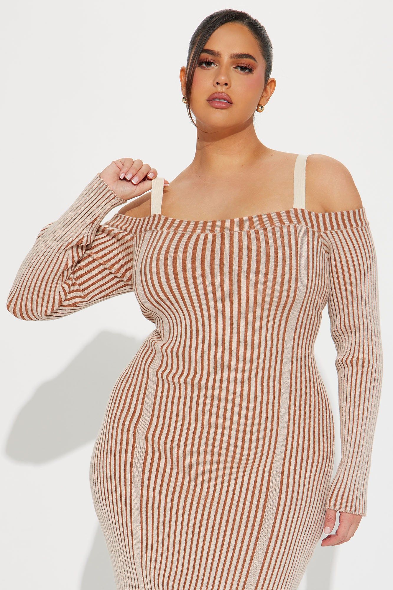 Kimberley Sweater Maxi Dress - Mocha sold by Fashion Nova product image thumbnail 5