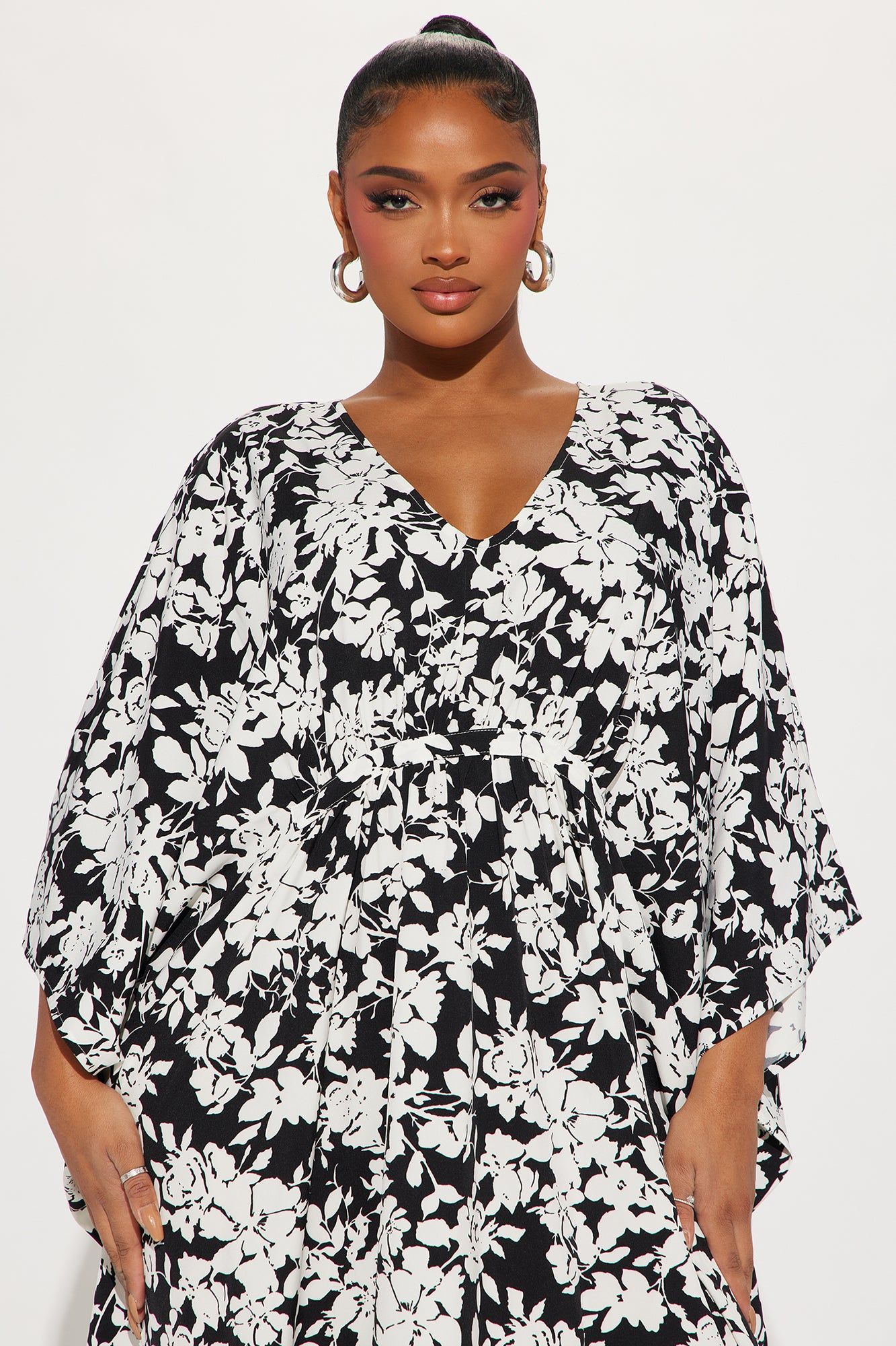 Bella Kaftan Maxi Dress - Black sold by Fashion Nova product image thumbnail 2