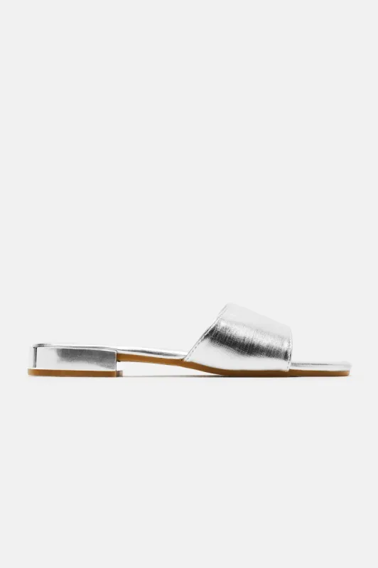 Weekend Moment Flat Sandals - Silver sold by Fashion Nova
