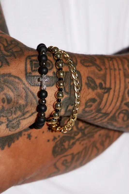 Don't Stop Me Bracelet Set - Black/Gold sold by Fashion Nova