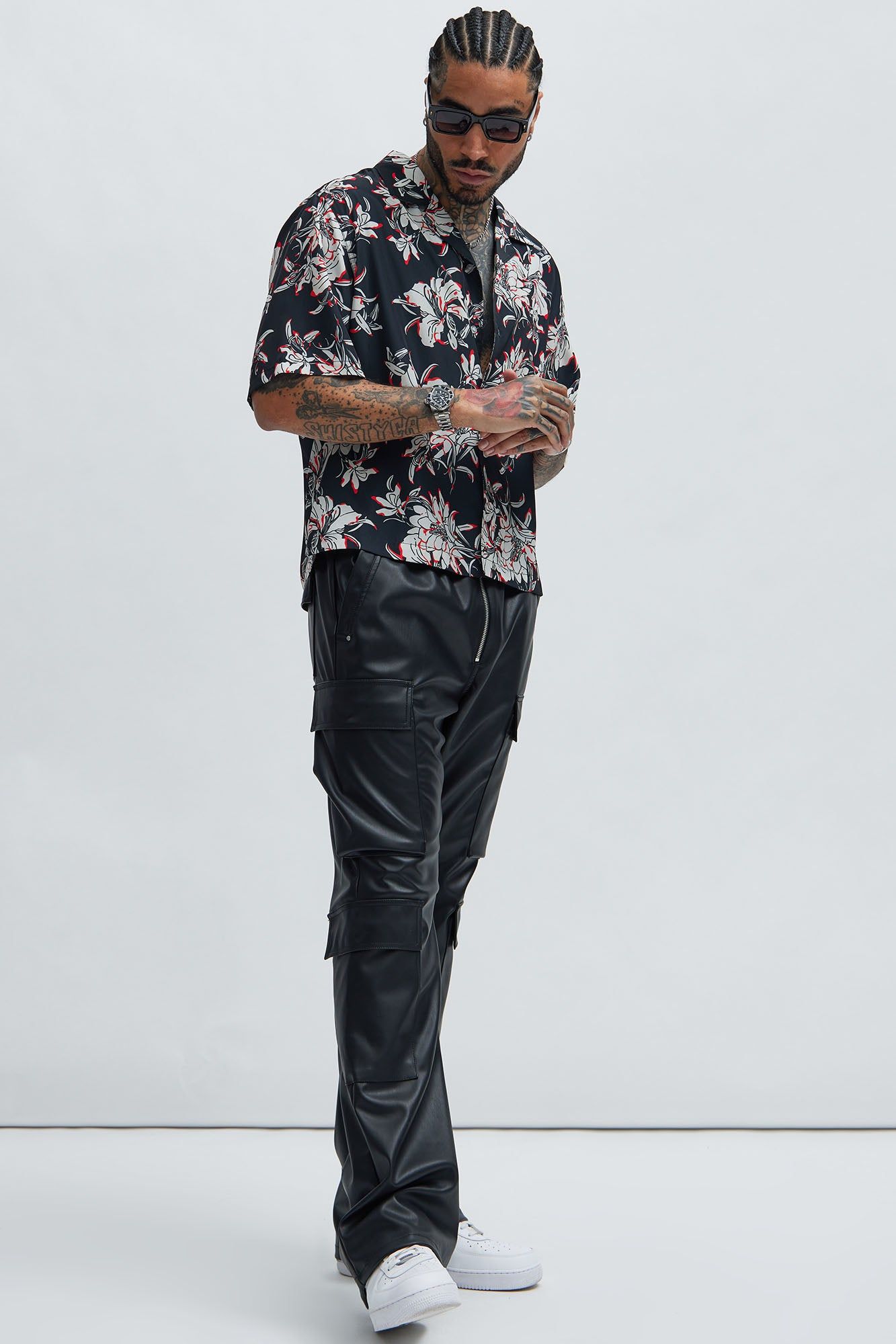 Chester Floral Shirt - Black/combo sold by Fashion Nova product image thumbnail 2