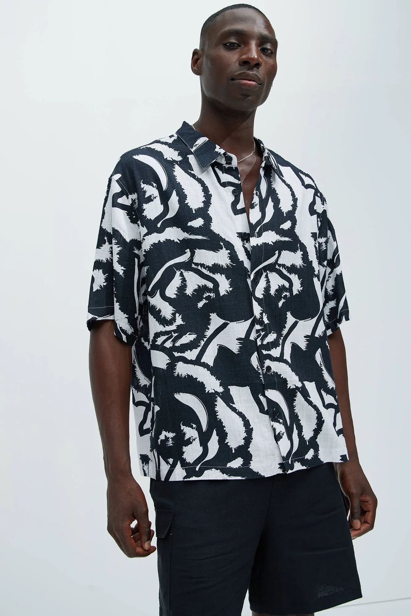Stanlee Floral Linen Shirt - Black/White sold by Fashion Nova