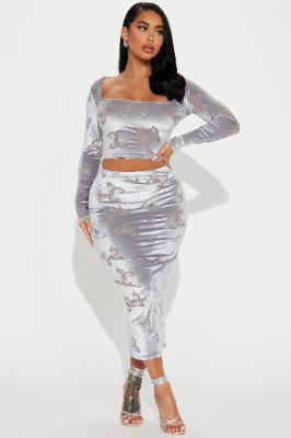 Lea Butterfly Velvet Skirt Set - Grey sold by Fashion Nova