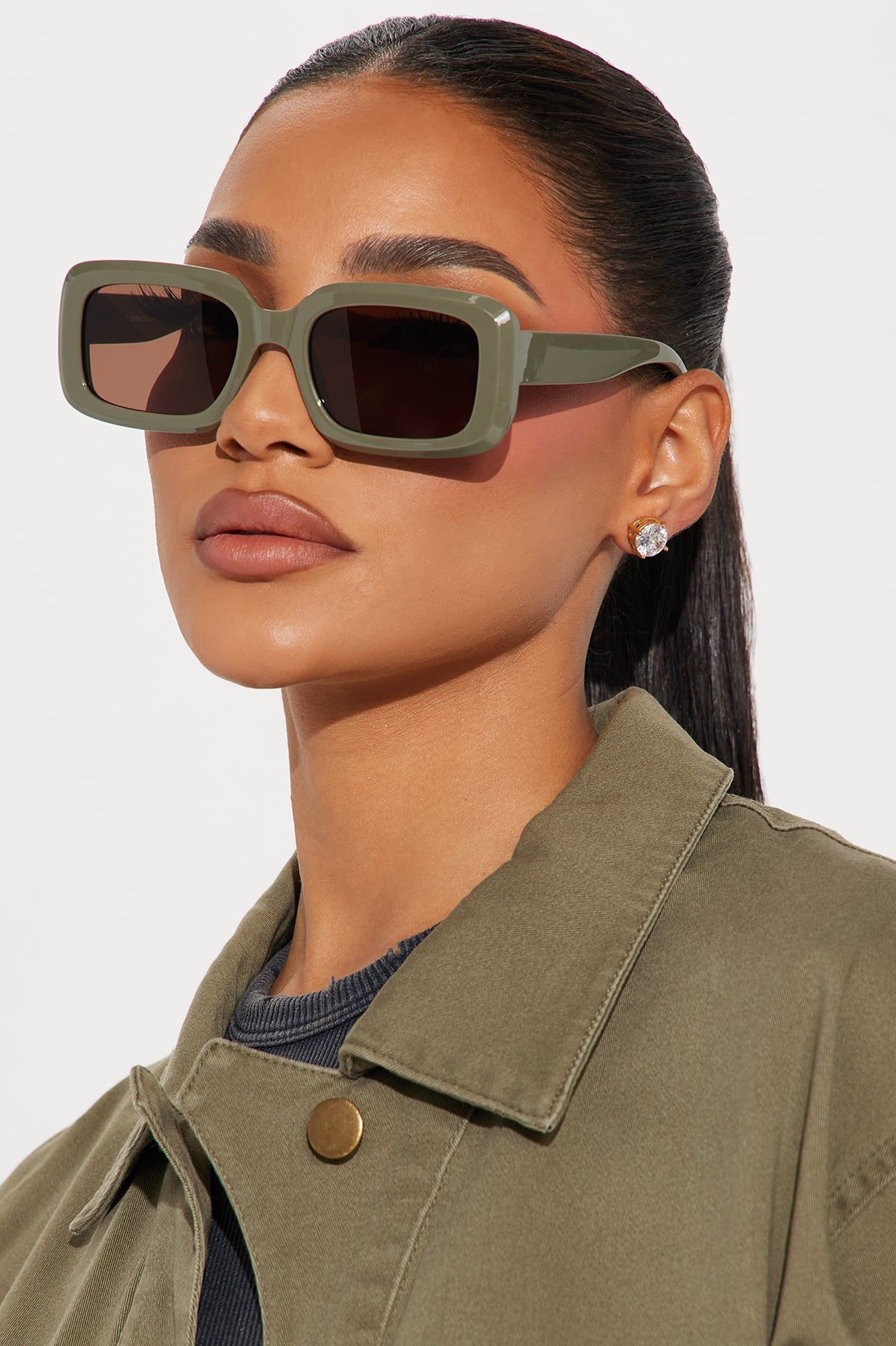 Benefits For Me Sunglasses - Green sold by Fashion Nova