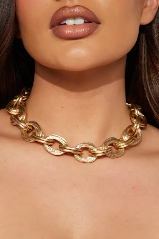Back On The Chain Game Necklace - Gold sold by Fashion Nova