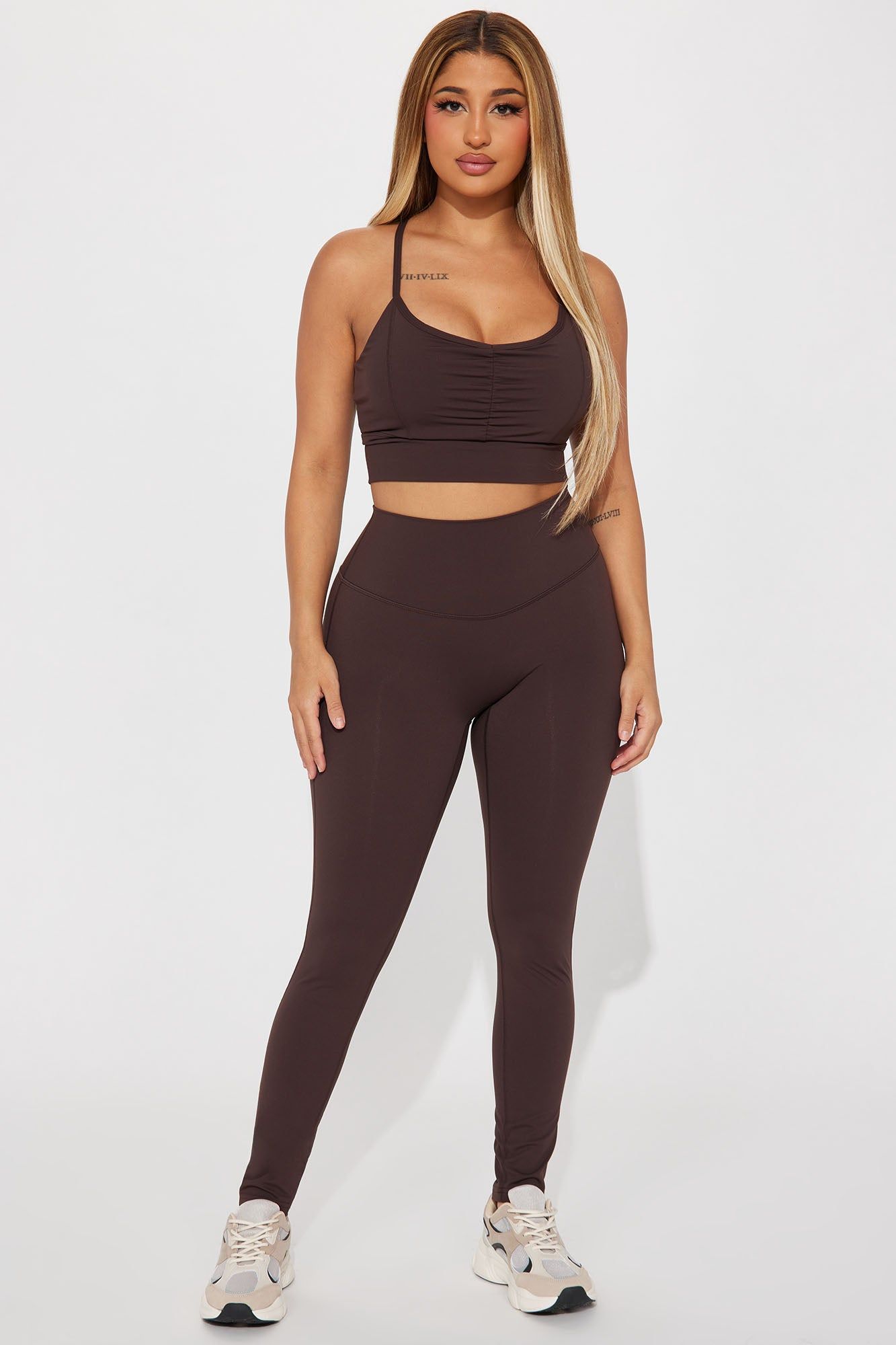 Hot Yoga Club Active Set - Brown sold by Fashion Nova