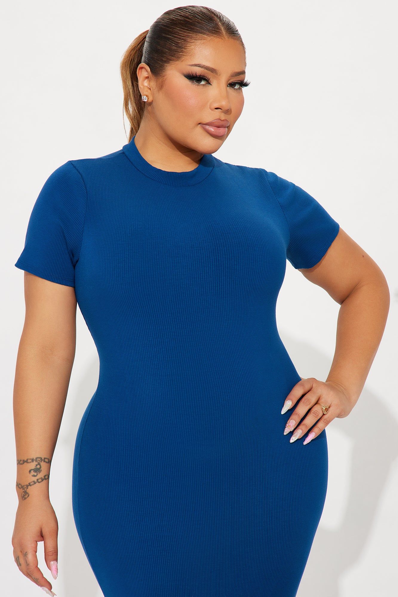 Cora Snatched Maxi Dress - Navy sold by Fashion Nova product image thumbnail 5