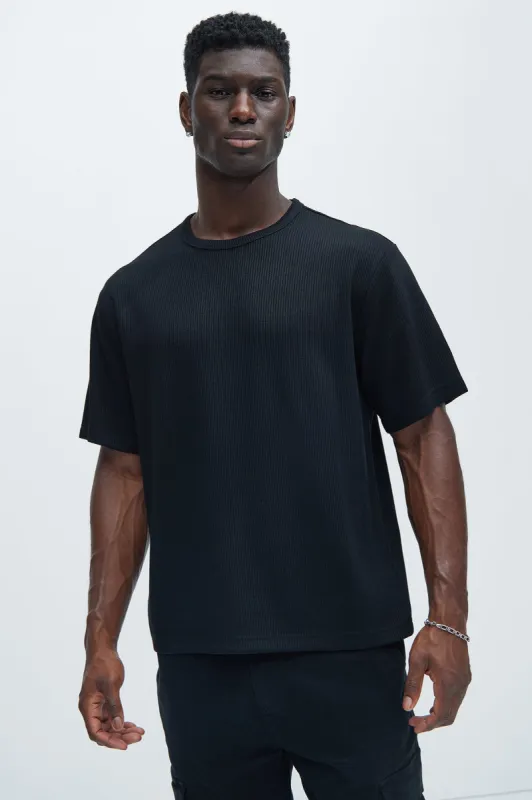 Kalel Textured Relaxed Short Sleeve Tee - Black sold by Fashion Nova