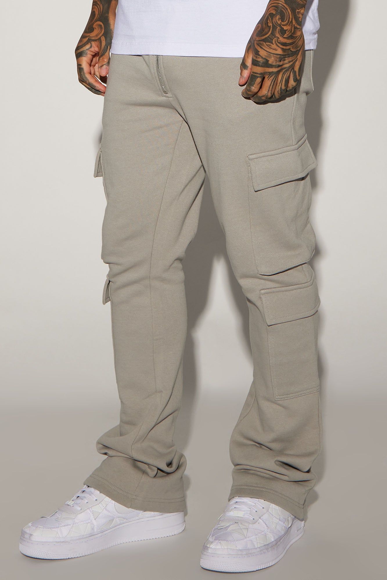 Tyson Fly Zip Cargo Slim Flared Sweatpant - Grey sold by Fashion Nova