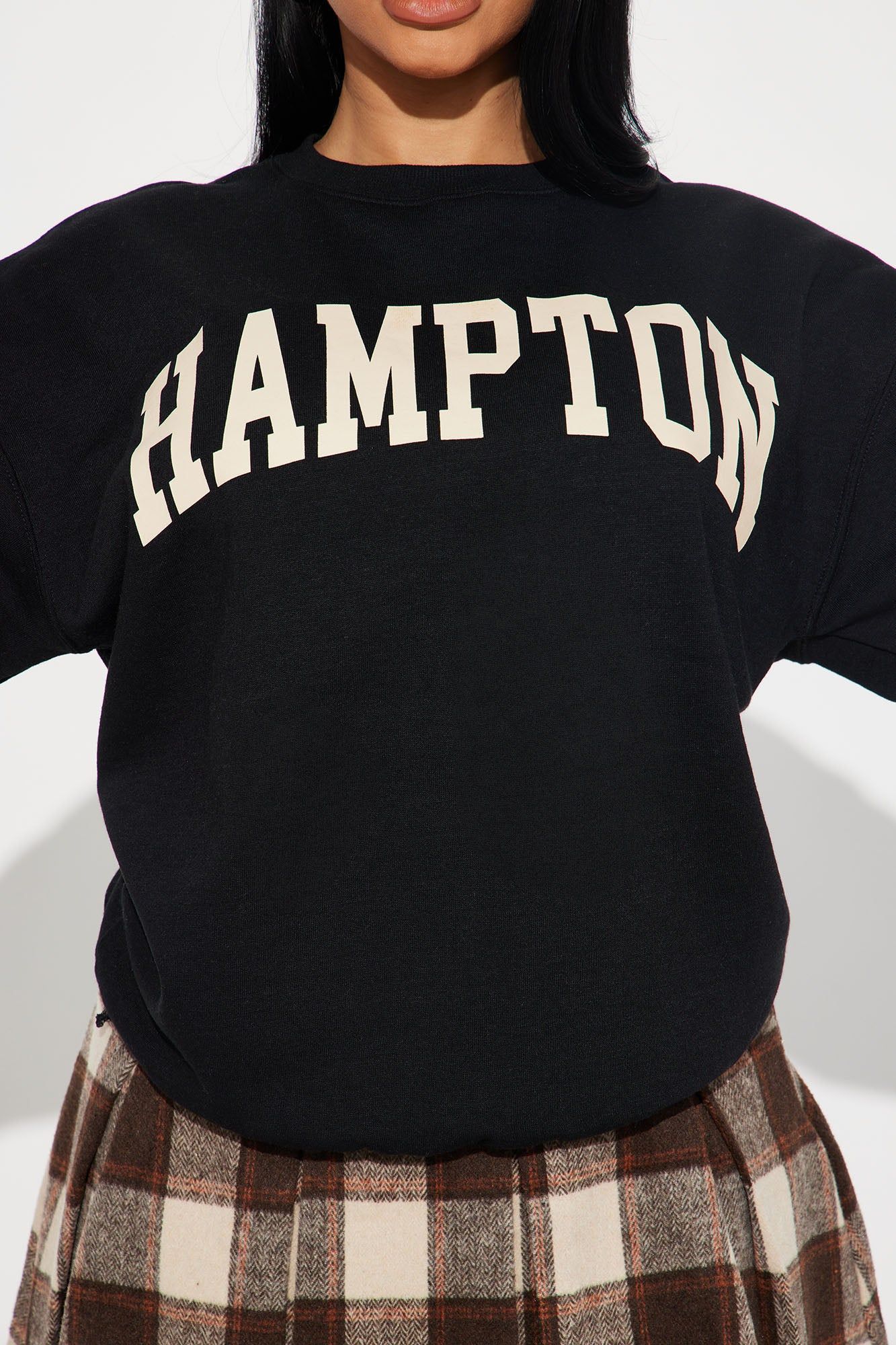 Hampton Vintage Crew Neck Sweatshirt - Black sold by Fashion Nova product image thumbnail 3