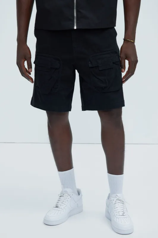 Hawk Cargo Relaxed Shorts - Black sold by Fashion Nova