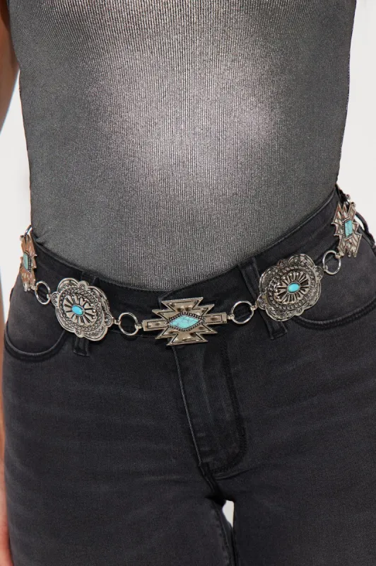 Western Rodeo Chain Belt  - Silver/Blue sold by Fashion Nova