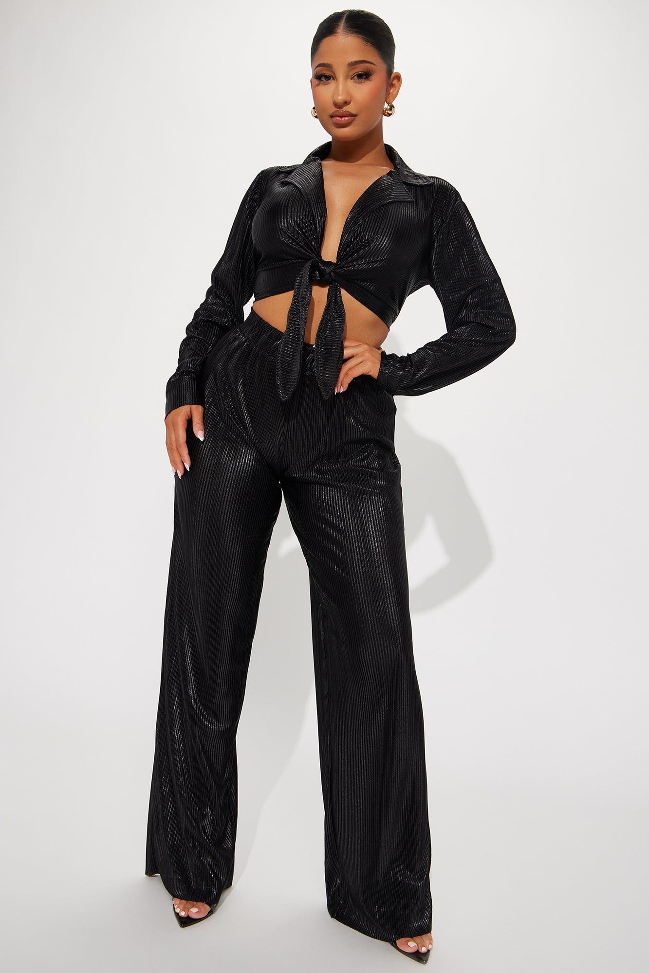 Social Season Plisse Pant Set - Black sold by Fashion Nova