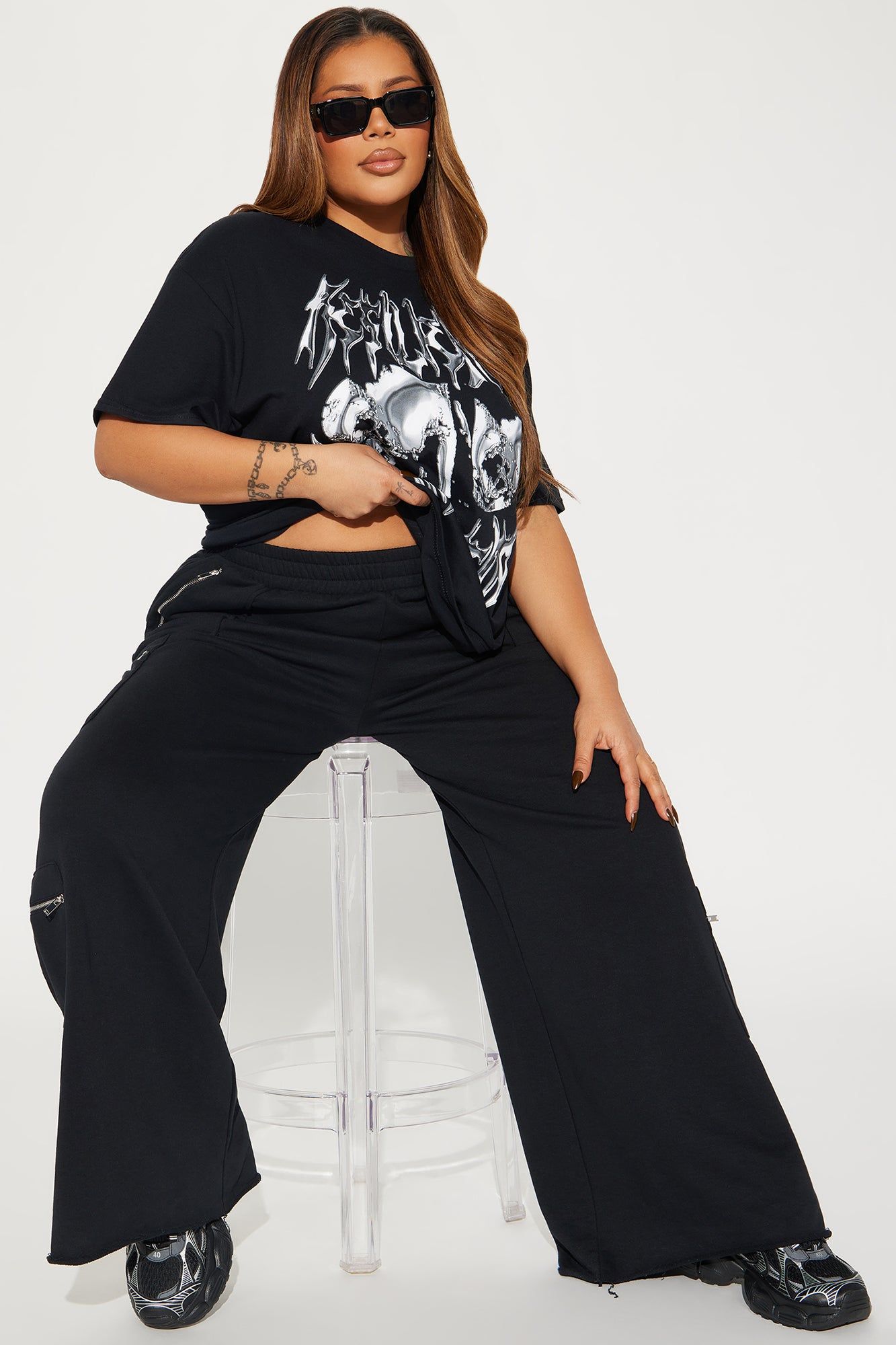 Resilience Chrome Graphic Tee - Black sold by Fashion Nova product image thumbnail 5