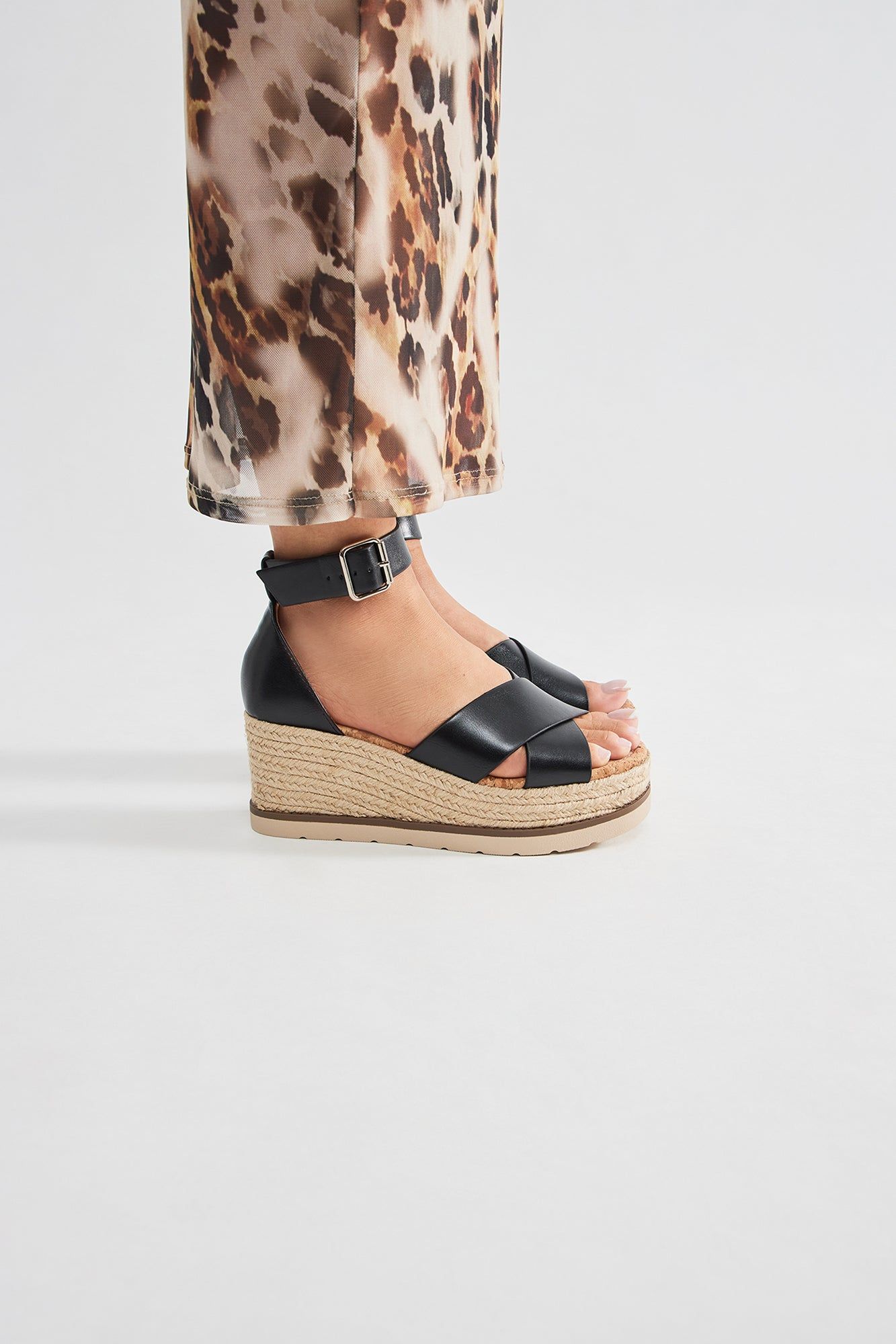 Crossin' Paths Platform Wedges - Black sold by Fashion Nova product image thumbnail 5