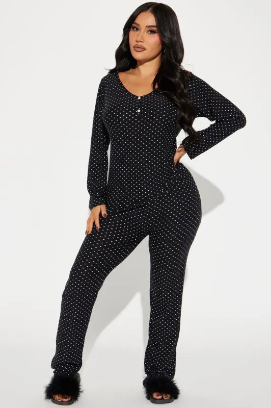 Cozy Vibes Only PJ Pant Set - Black sold by Fashion Nova