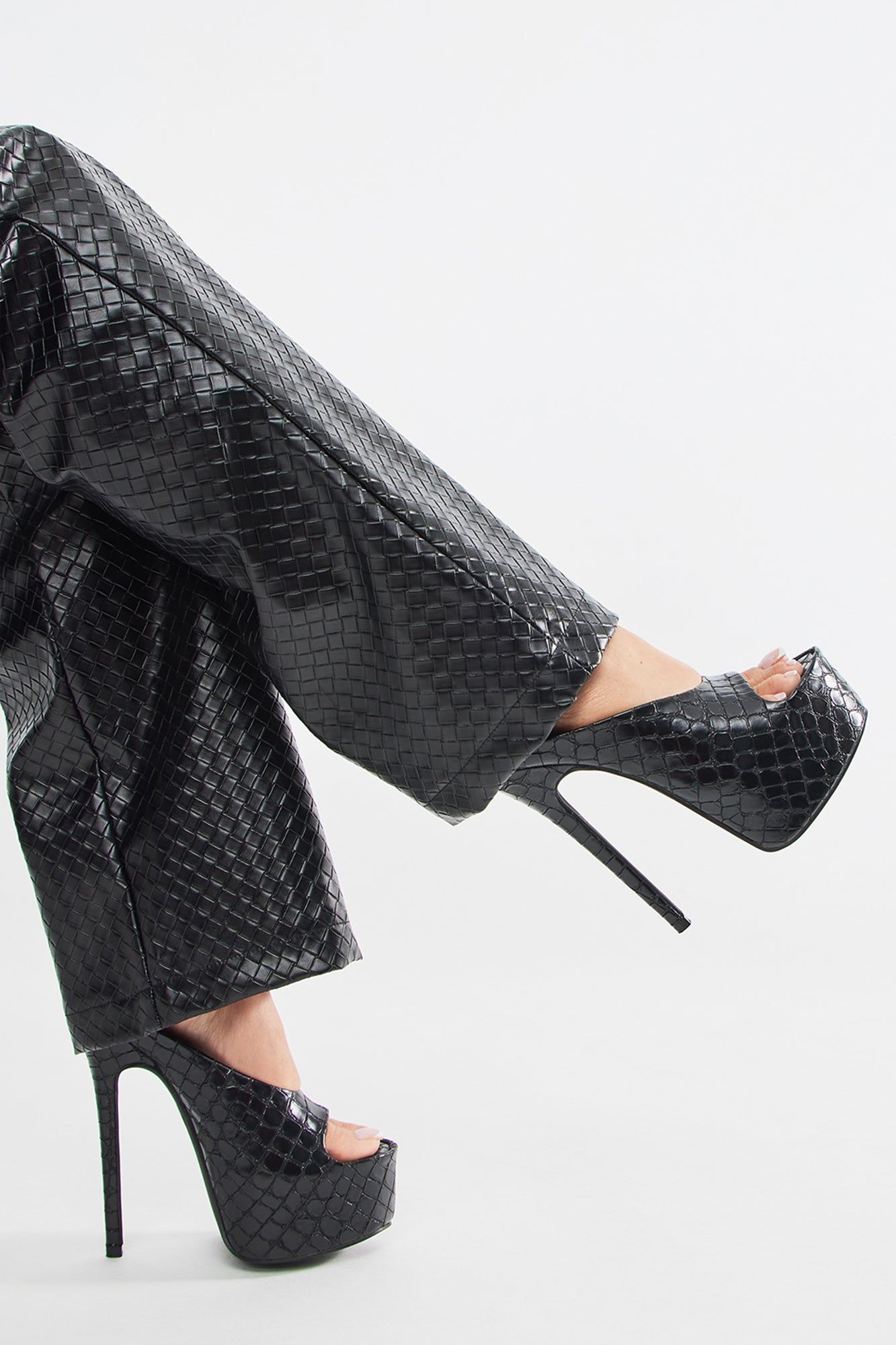 Can't Lose With Me Platform Heels - Black sold by Fashion Nova product image thumbnail 2
