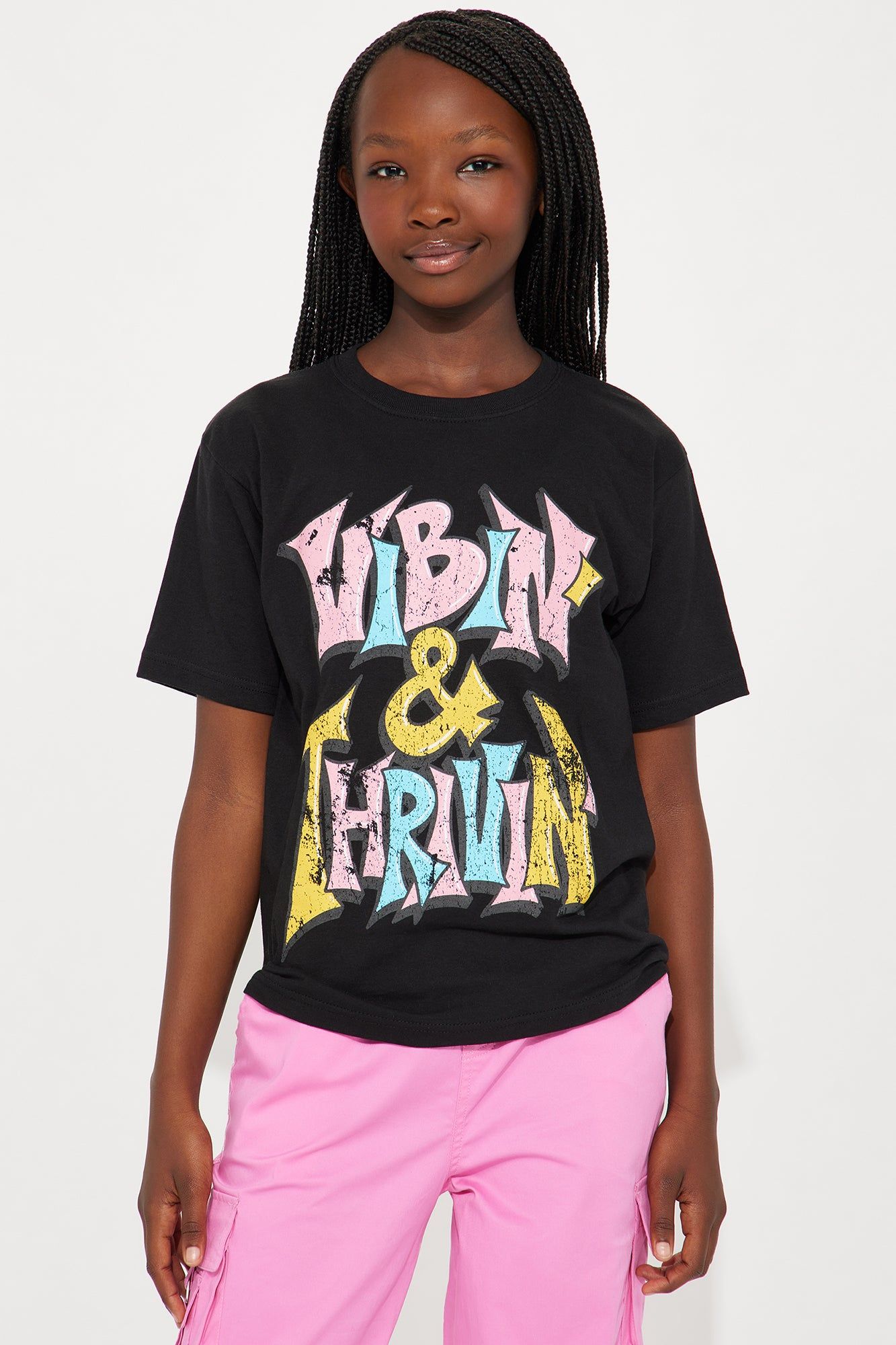 Mini I'm Thrivin' Graphic Tee - Black sold by Fashion Nova