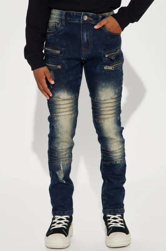Mini Denim Zipper King Moto Jeans - Vintage Blue Wash sold by Fashion Nova