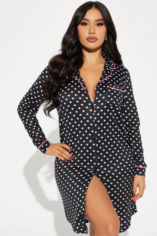 Buenas Noches PJ Sleep Shirt - Black/White sold by Fashion Nova