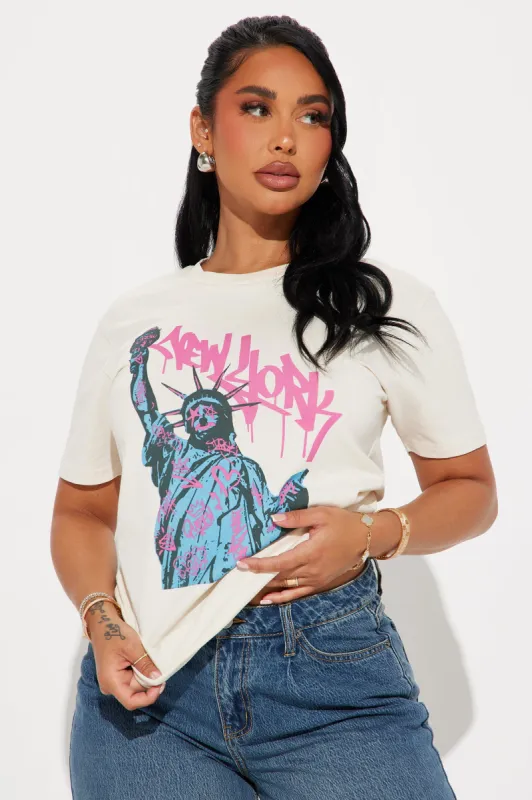 New York It's A Lifestyle Tee - Off White sold by Fashion Nova