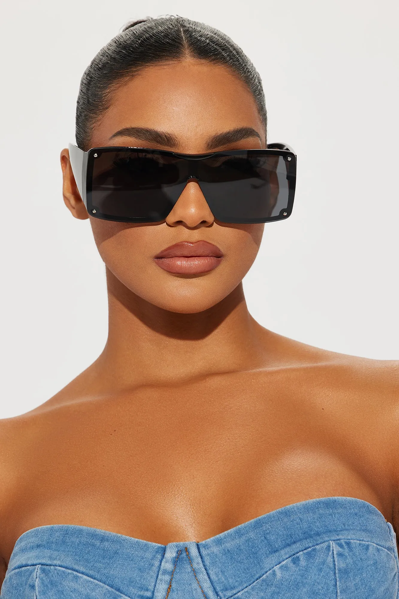True Shield Sunglasses - Black sold by Fashion Nova product image thumbnail 2