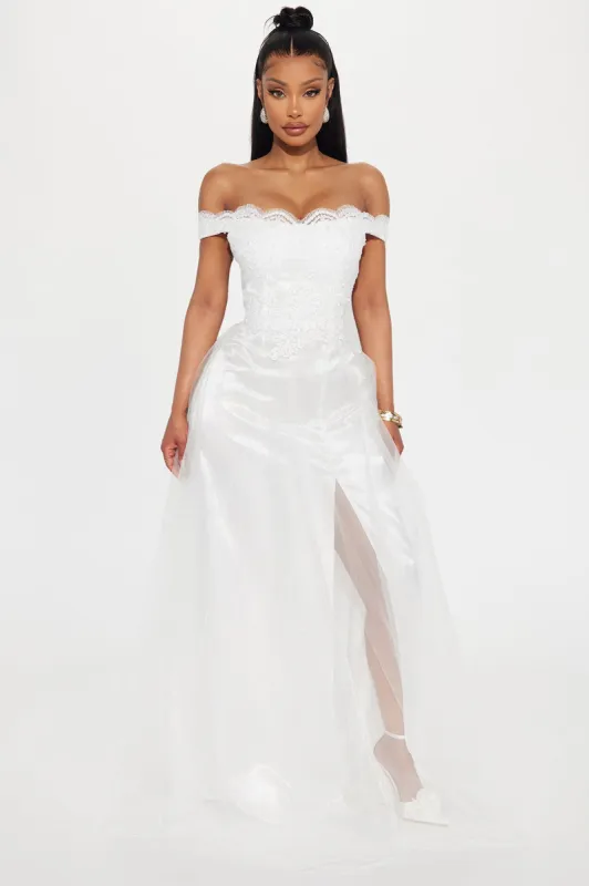 Splendid Ball Night Gown - White sold by Fashion Nova