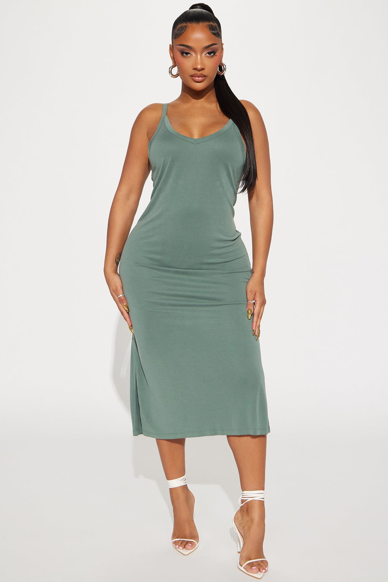 Hollie Midi Dress - Green sold by Fashion Nova