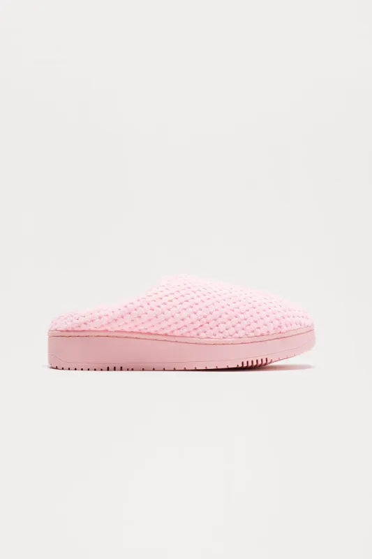 Stay Close Platform Slippers - Pink sold by Fashion Nova