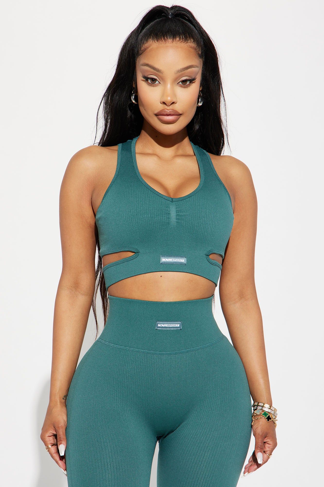 Roxane Ribbed Seamless Active Sports Bra - Teal sold by Fashion Nova