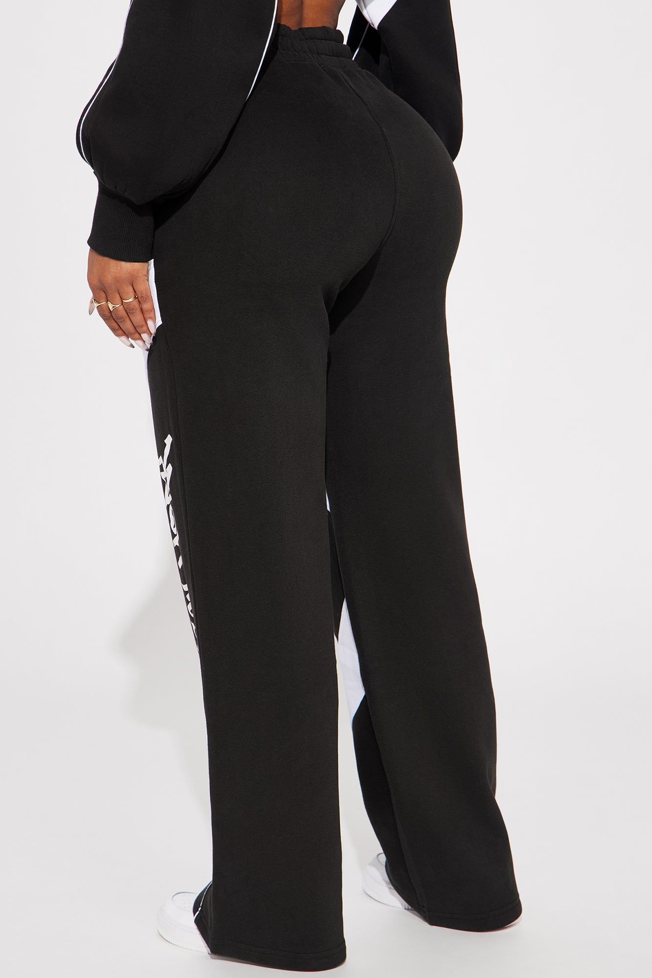 New York Baddie Wide Leg Pant - Black/White sold by Fashion Nova product image thumbnail 3