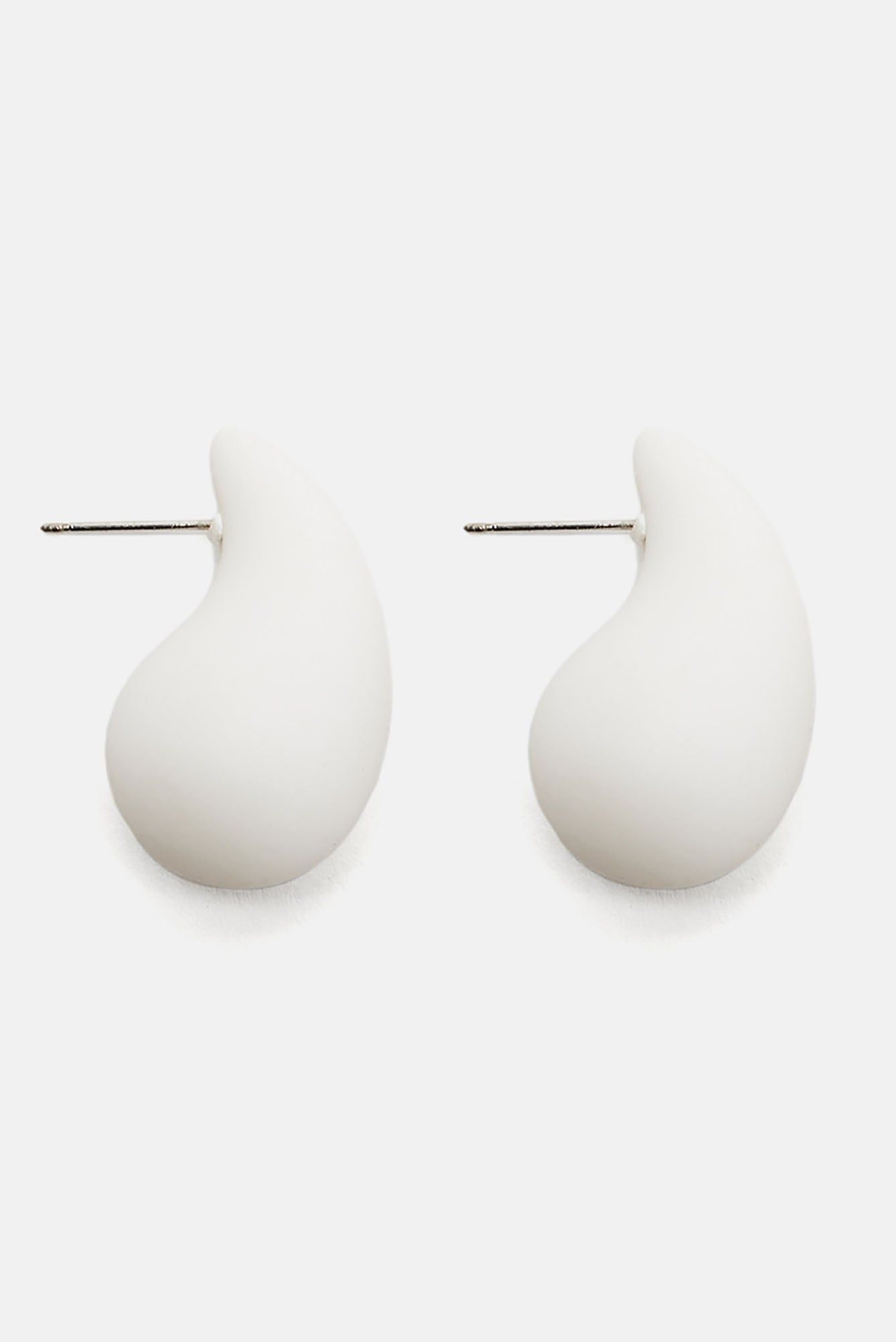 En El Mar Earrings - White sold by Fashion Nova product image thumbnail 3