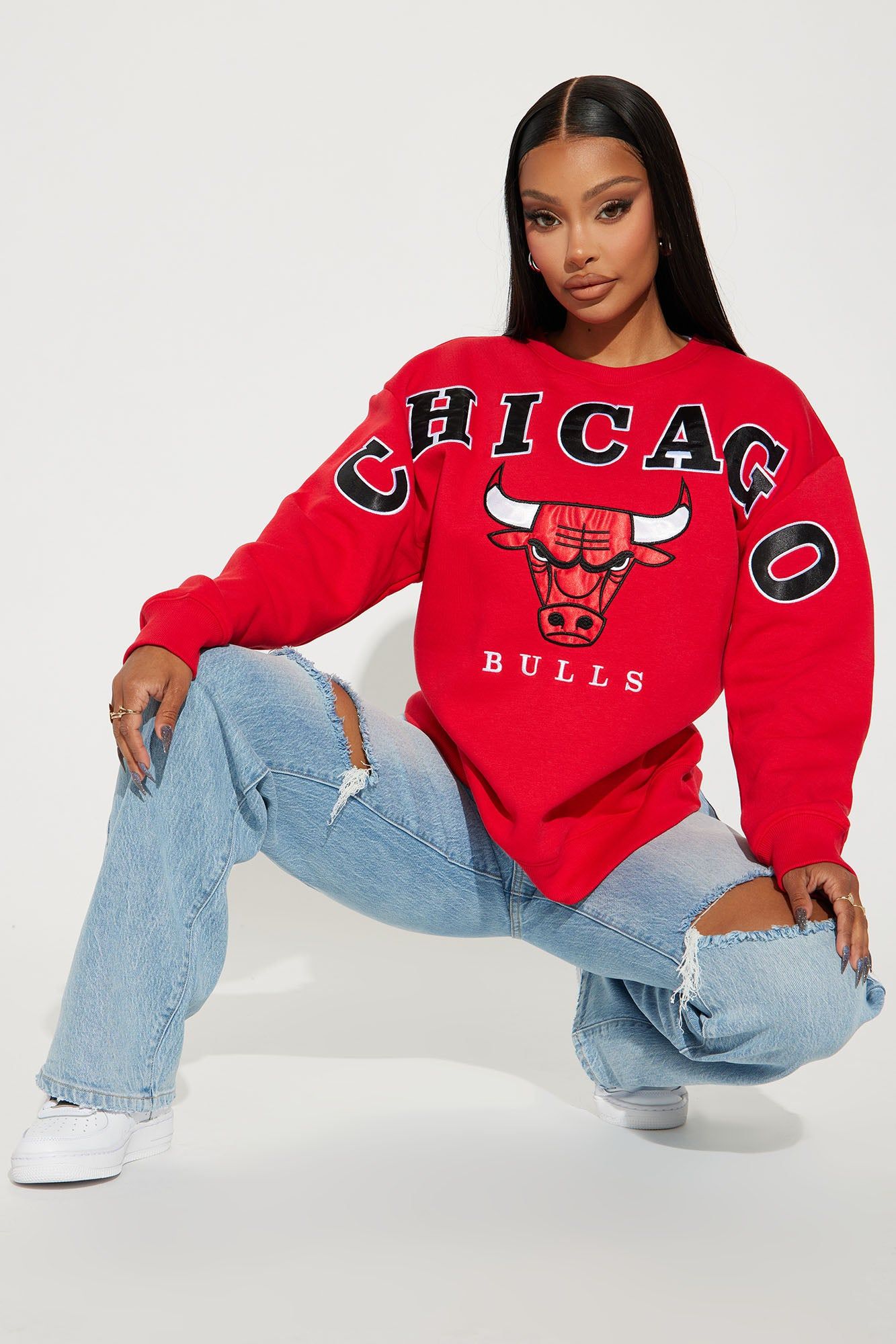 Chicago Bulls Sweatshirt - Red sold by Fashion Nova