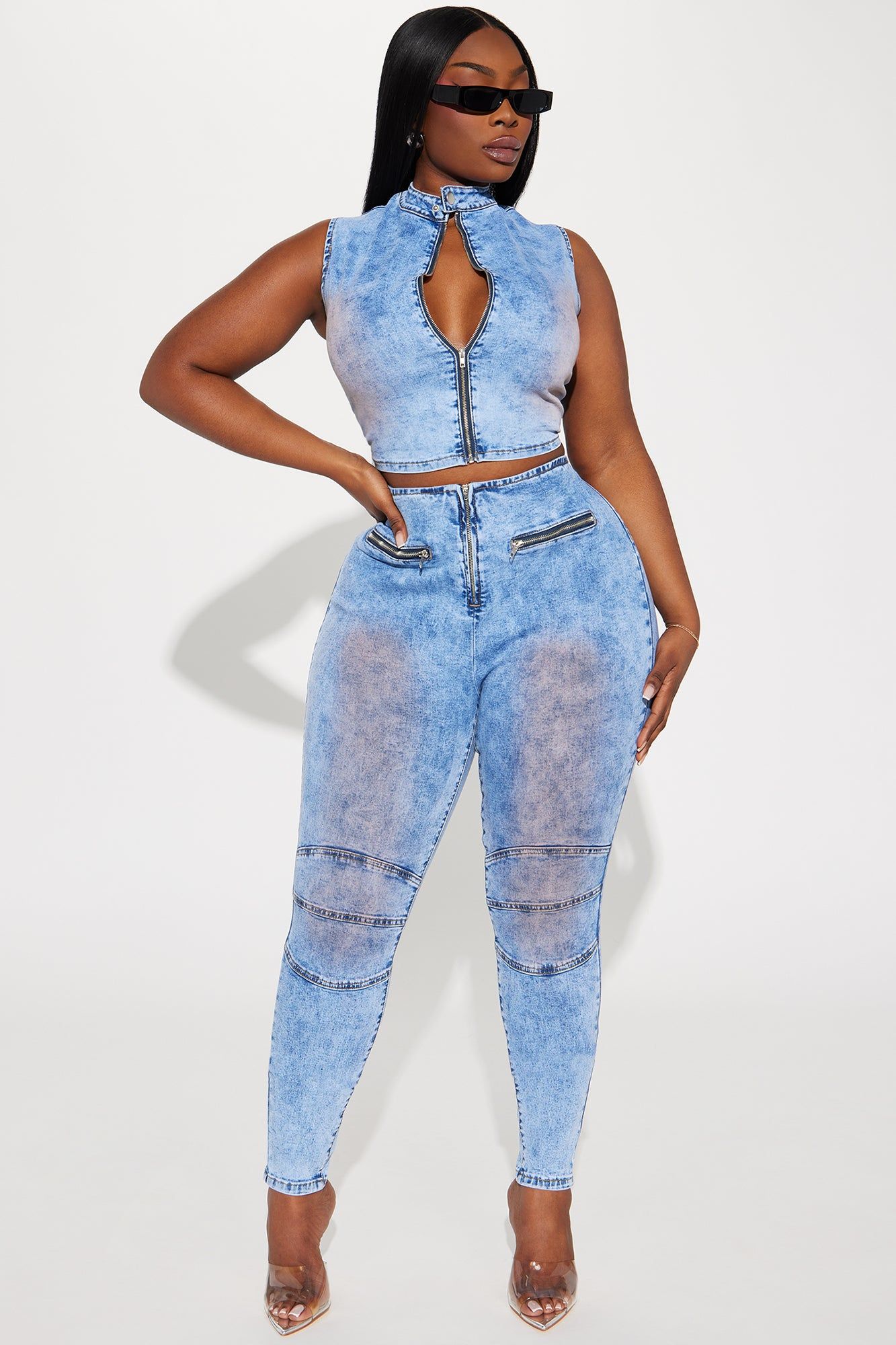 Back At It Moto Stretch Skinny Jeans - Medium Wash sold by Fashion Nova product image thumbnail 4