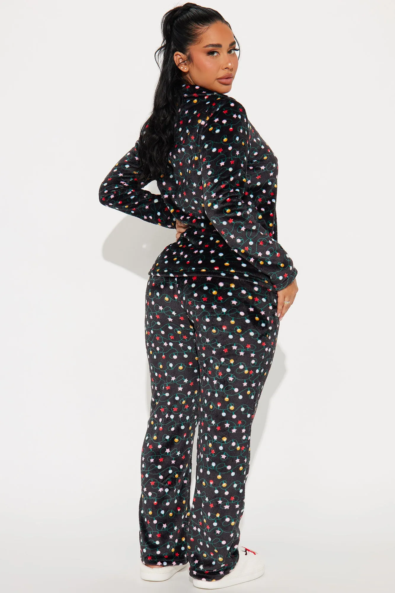 Christmas Lights Plush PJ Pant Set - Black/combo sold by Fashion Nova product image thumbnail 4
