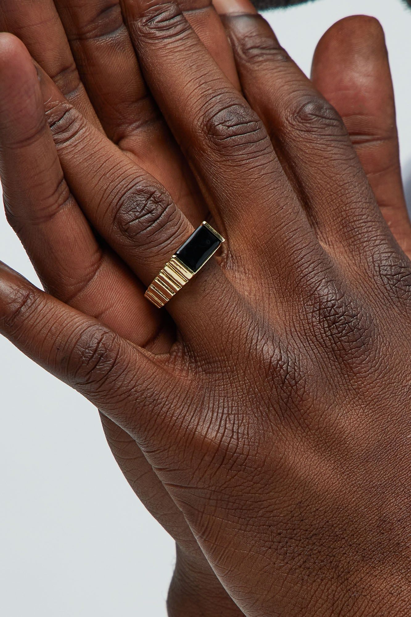 Big O Onyx Stone Ring - Gold/Black sold by Fashion Nova