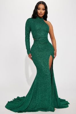 Estelle Gown - Emerald sold by Fashion Nova