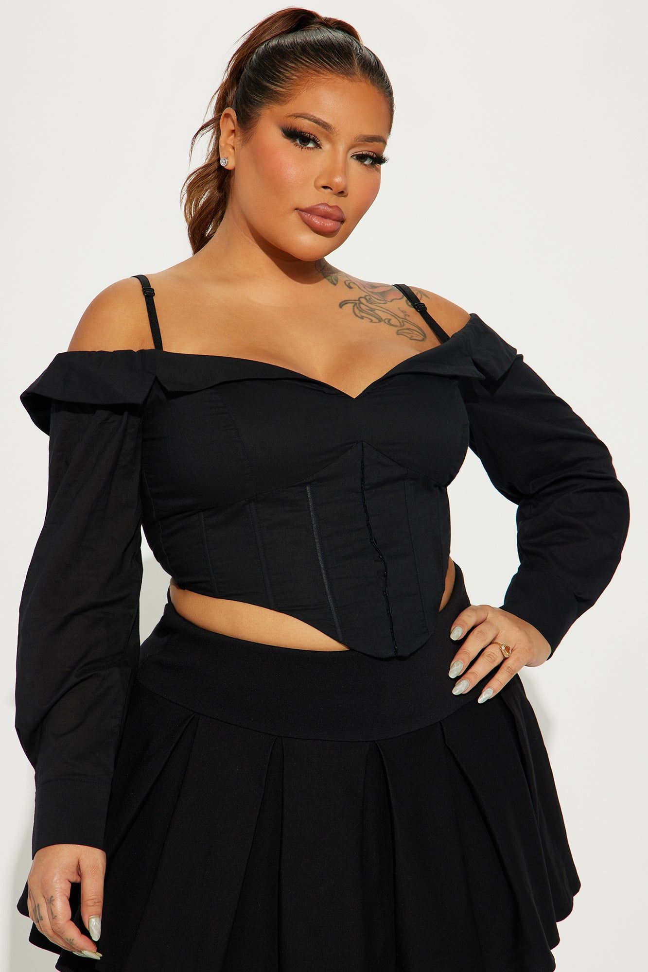Meredith Poplin Corset Top - Black sold by Fashion Nova product image thumbnail 4