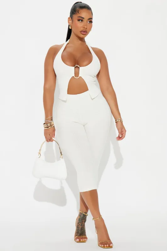 Jazmine Snatched Capri Pant Set - Off White made by Fashion Nova