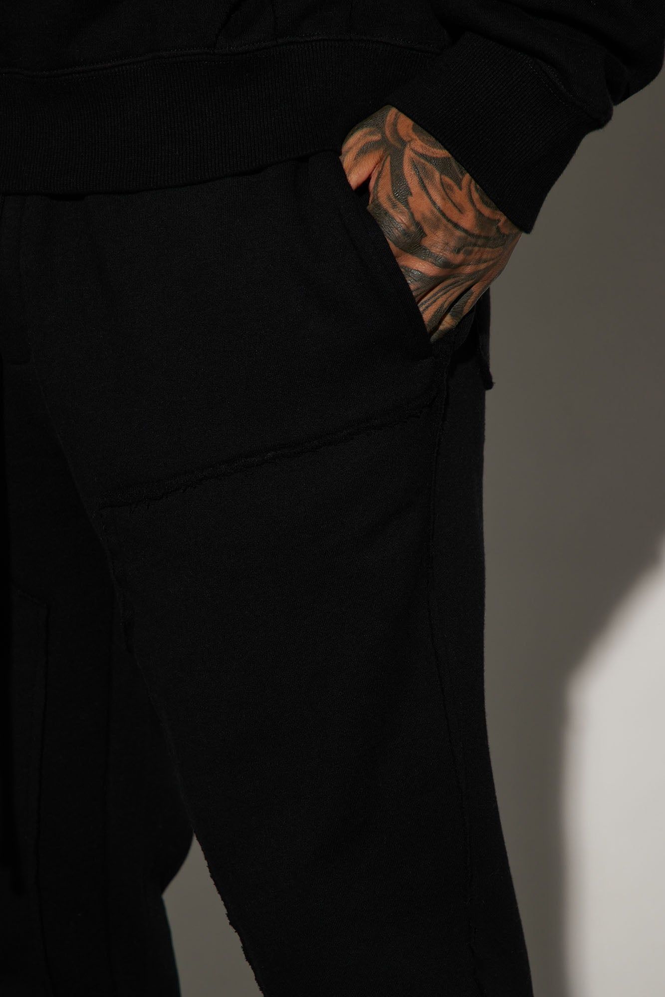 Tyson Frayed Carpenter Flared Sweatpant - Black sold by Fashion Nova product image thumbnail 4