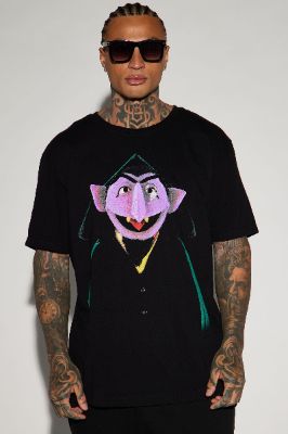 Sesame Street Count Dracula Short Sleeve Tee - Black sold by Fashion Nova
