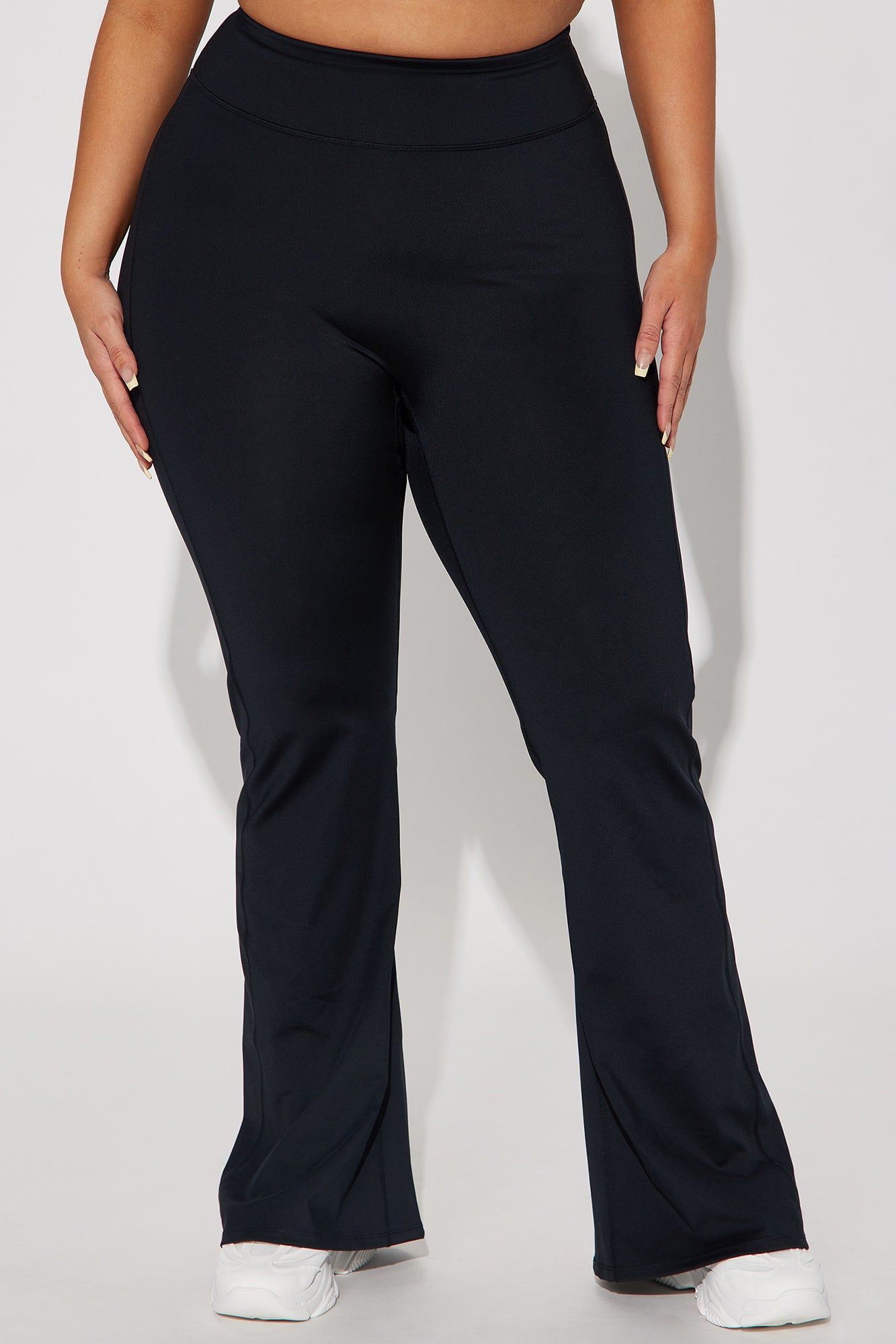 Claudia Elevate Active Yoga Pant - Black sold by Fashion Nova product image thumbnail 5