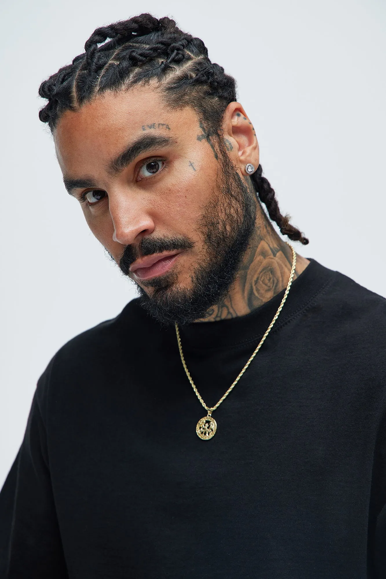 Gemini Zodiac Pendant Necklace - Gold sold by Fashion Nova product image thumbnail 2