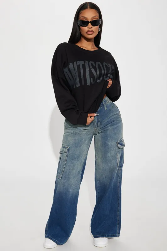 Jaydah Short Inseam Non Stretch Cargo Straight Leg Jeans - Medium Wash sold by Fashion Nova