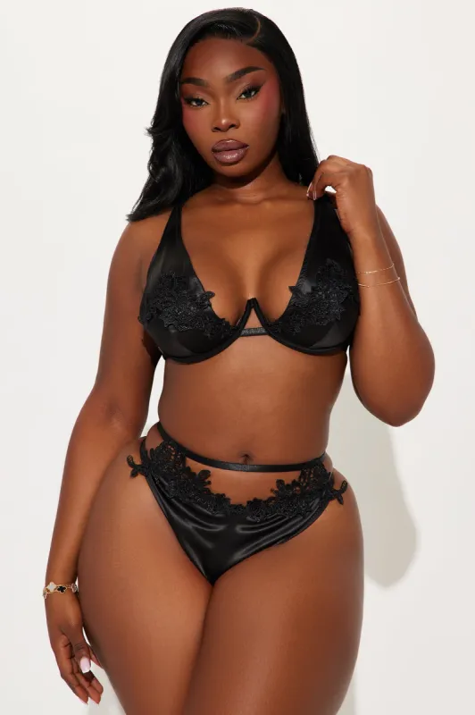 Midnight Desires 2 Piece Set - Black sold by Fashion Nova