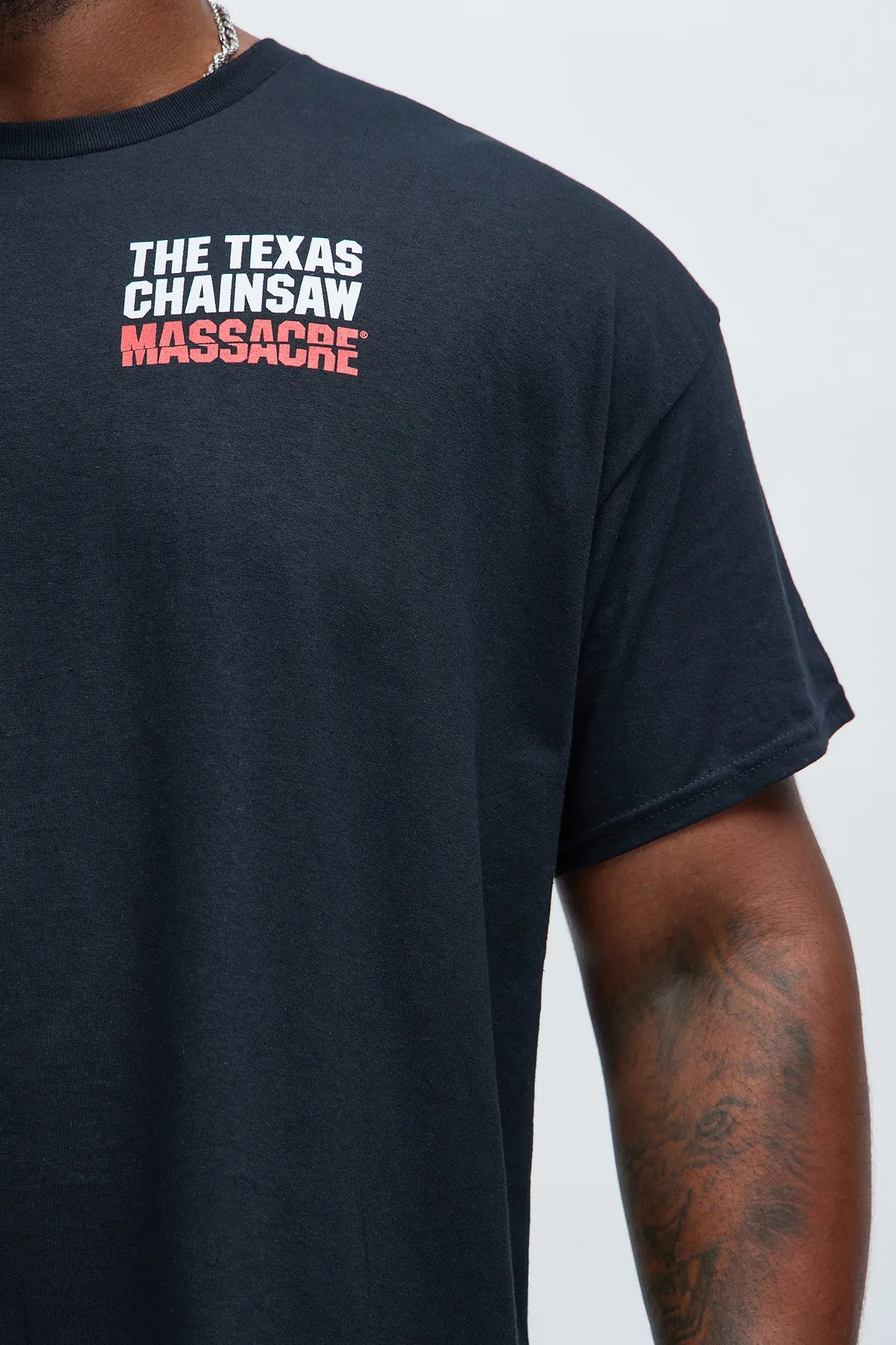 The Texas Chainsaw Massacre Behind The Scene Short Sleeve Tee - Black sold by Fashion Nova product image thumbnail 3